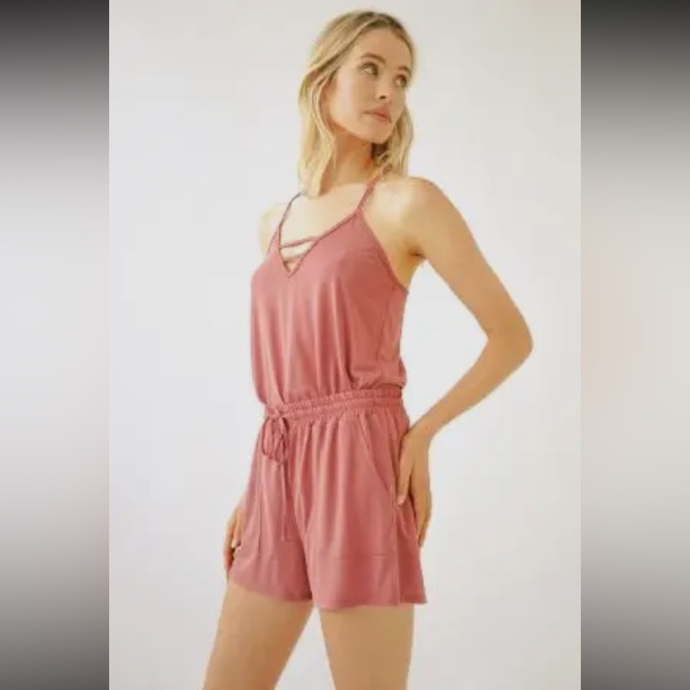 823. Mystree Cami Short Set Stylish Pink Sleepwear or Everyday Wear New Item NWT - Picture 3 of 3